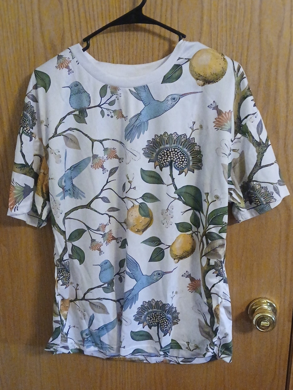 White Hummingbird & Lemon Print Tee